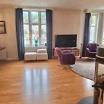 Apartment Central, Lovely With A Unique View