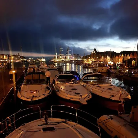 Central, Lovely With A Unique View Apartman Bergen