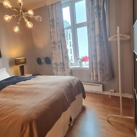 Central, Lovely With A Unique View Apartman *