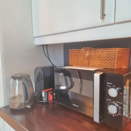 Central, Lovely With A Unique View