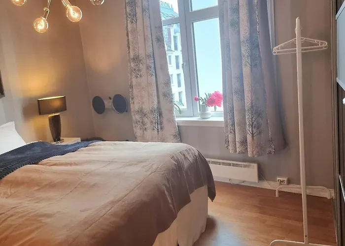 Central, Lovely With A Unique View Appartement *